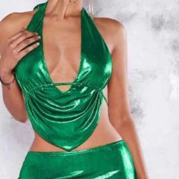 Emerald Green Metallic Halter Top NWT Size S - Picture 6 of 14